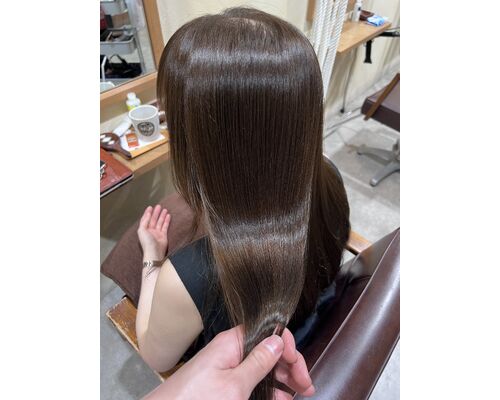 28C44CA6-203D-49CB-AADD-85D02CE0DCC1